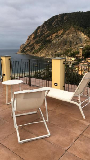 Fiordarancio Room Rental